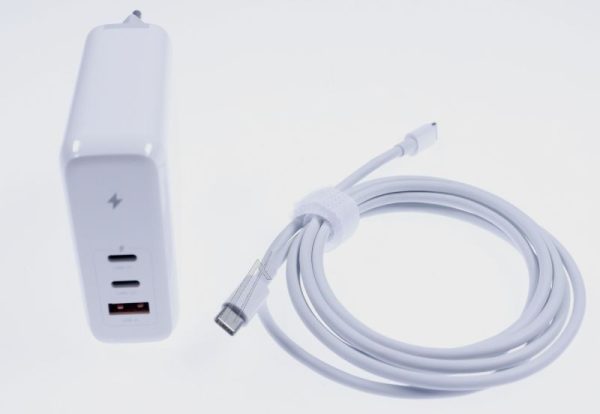 PSE50340 EU GAN LADER 100W 2X USB-C,  1X USB-A,  PD